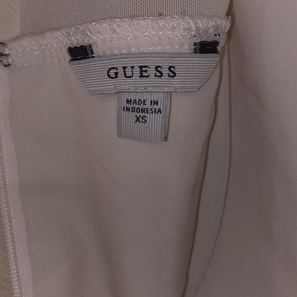 Guess floral peplum blouse cape sleeves rose print mesh V neck Size XS - Picture 8 of 10